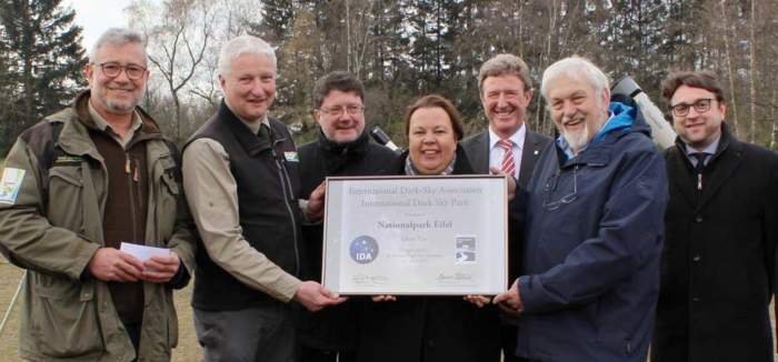 Hier ist eigentlich ein Bild. Bitte aktivieren Sie die Bildanzeige.