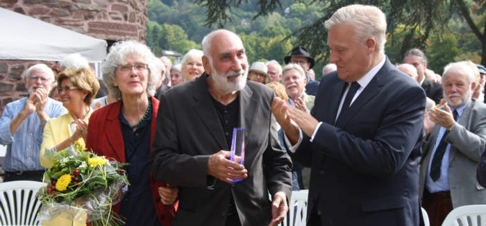 Hier ist eigentlich ein Bild. Bitte aktivieren Sie die Bildanzeige.