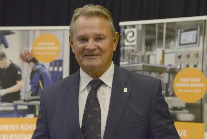 Hier ist eigentlich ein Bild. Bitte aktivieren Sie die Bildanzeige.